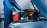 Klimaservice am Auto in der Werkstatt