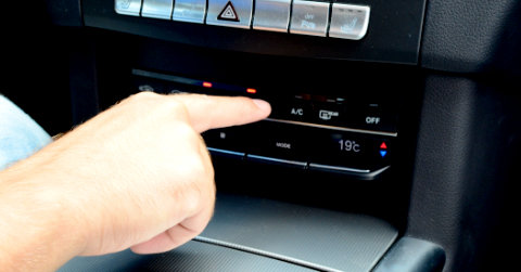Klimaanlage vom Auto stinkt: Das kannst du jetzt tun