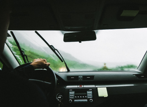 Außenspiegel kaputt: Darf ich trotzdem fahren?